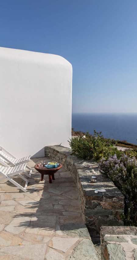 hotel-folegandros-suite-dendro-02