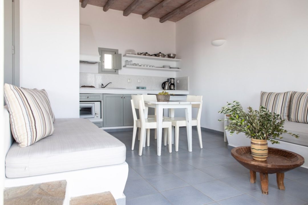 hotel-folegandros-suite-vorino-07